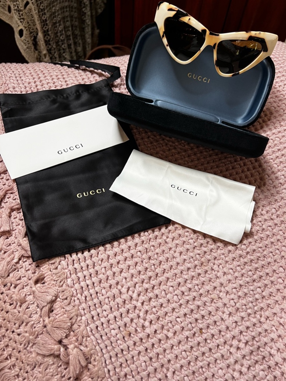 GUCCI CATEYE Sunglasses GG1294S NEW - Picture 4 of 10